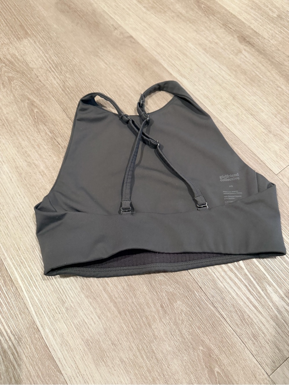 girlfriend collective gray adjustable-strap sports bra